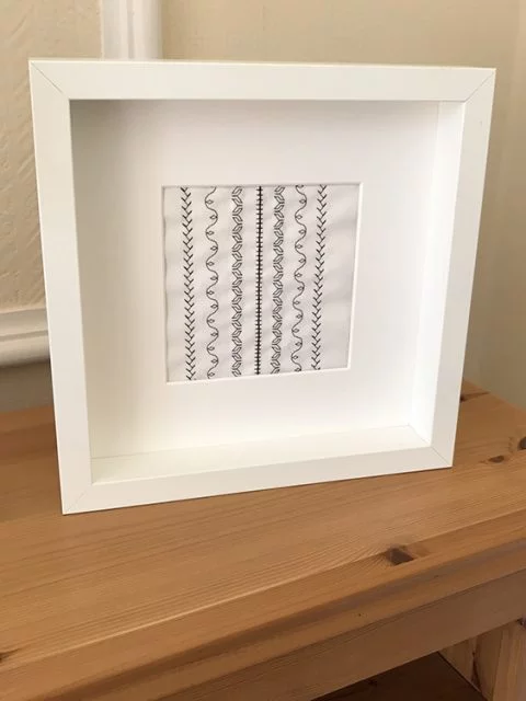 embroidery_white_frame_1